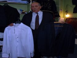 Son elbiseyi Başbakan için dikti